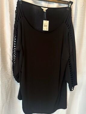 Black Ladder Cutout Sleeves
